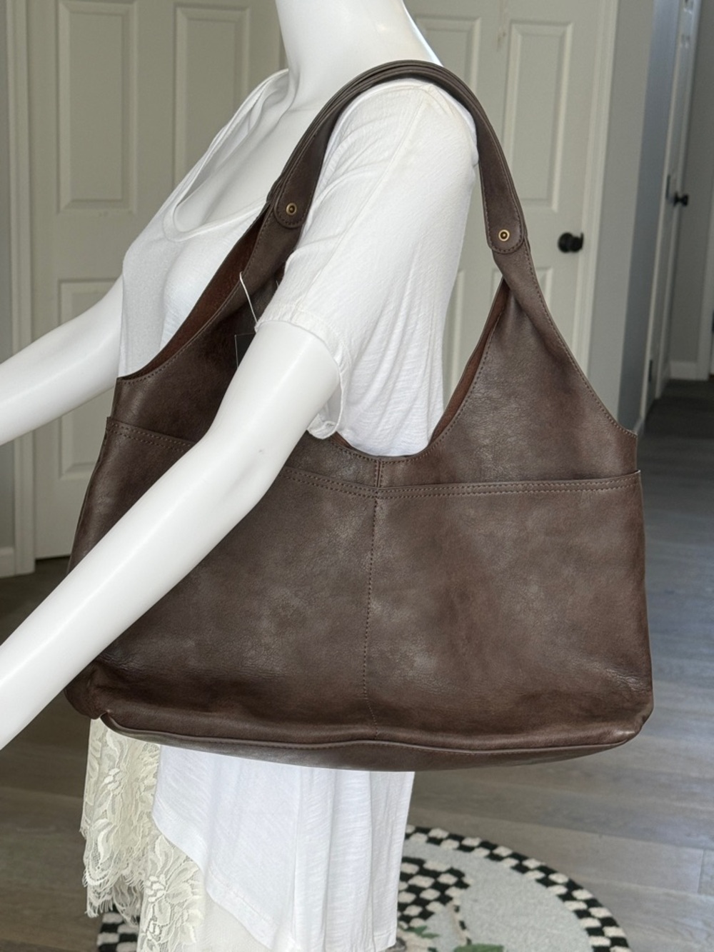 Joy Susan 2-in-1 Brown Vegan Leather Hobo Tote Bag Removable Clutch/ Crossbody - Picture 8 of 16